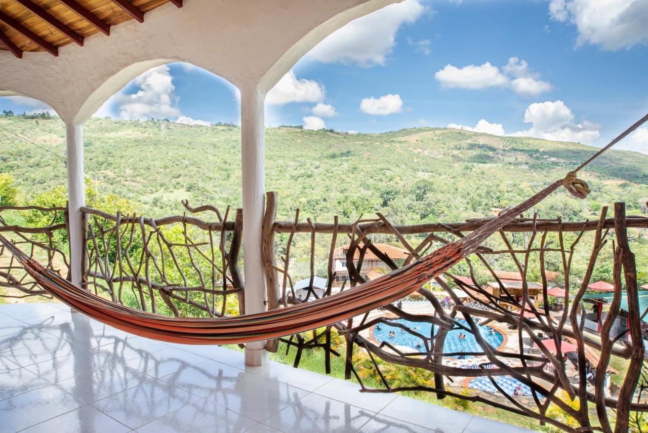 Hotel Verde Menta Сан Хил Екстериор снимка